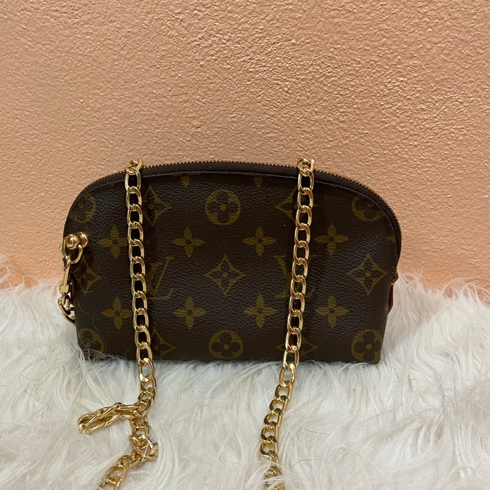 Louis Vuitton Cosmetic Pochette